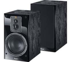 MAGNAT Signature 503 3-way shelf-top model for entry into the Signature world